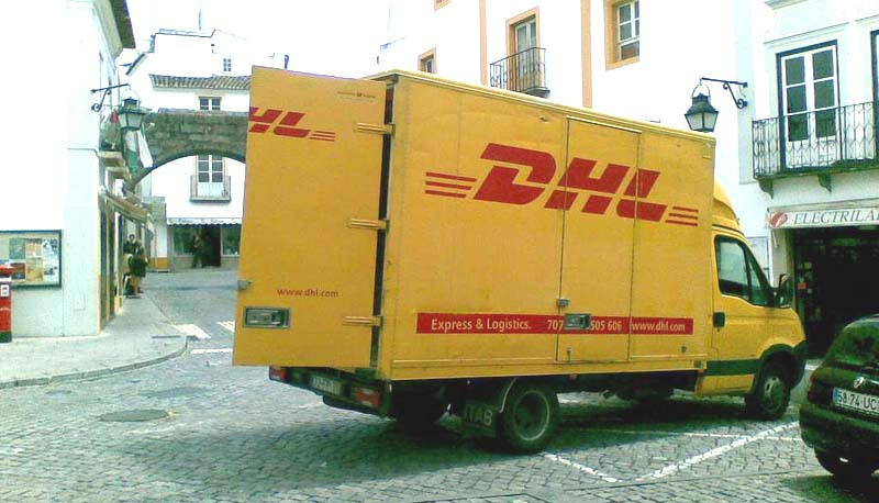 dhl-customs